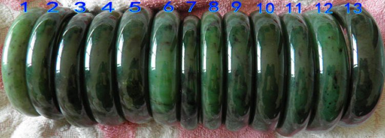 413组和田玉手镯颜色宽度对比图